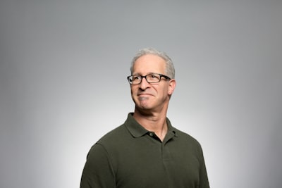 Trener Tomasz Dąbrowski